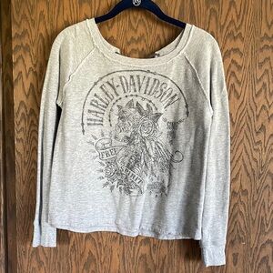 Harley-Davidson Gray Sweatshirt with Skull Design